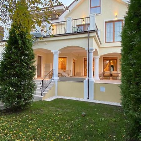 Apartaments Rîşnov 外观 照片