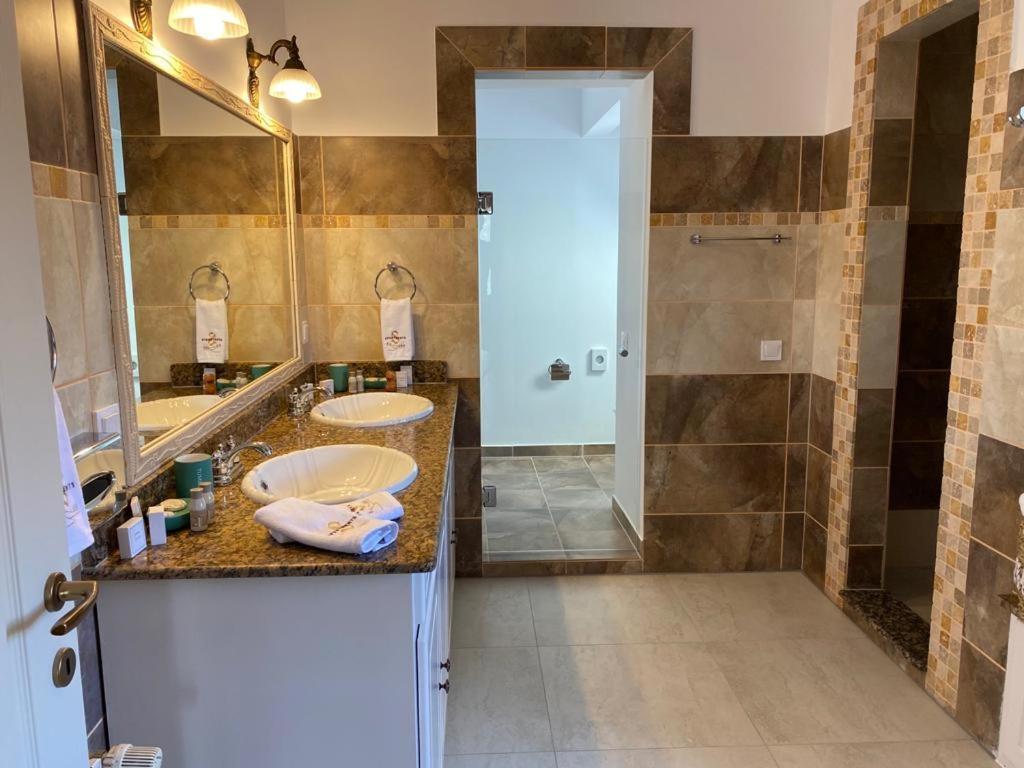 Apartaments Rîşnov 外观 照片