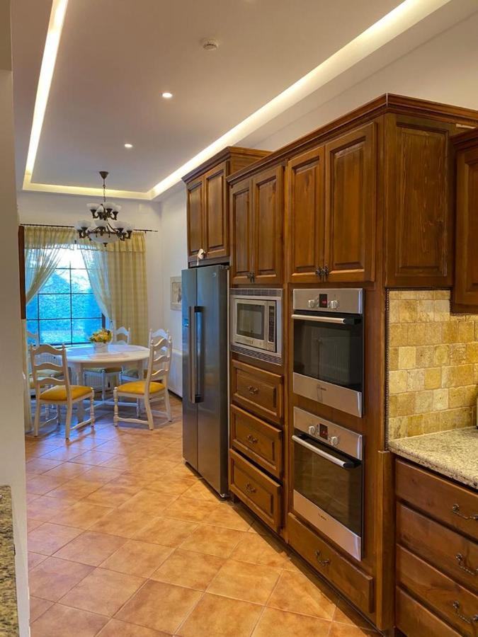 Apartaments Rîşnov 外观 照片